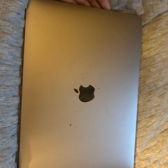 Apple MacBook - Silver